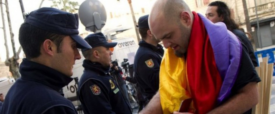 DETENCI&Oacute;N E IDENTIFICACI&Oacute;N POLICIAL (21 HORAS)